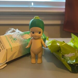 Authentic Sonny Angel - Zucchini - Brand New, Open with Box